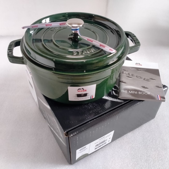 Original France Staub 24Cm Round Cast Iron Cocotte