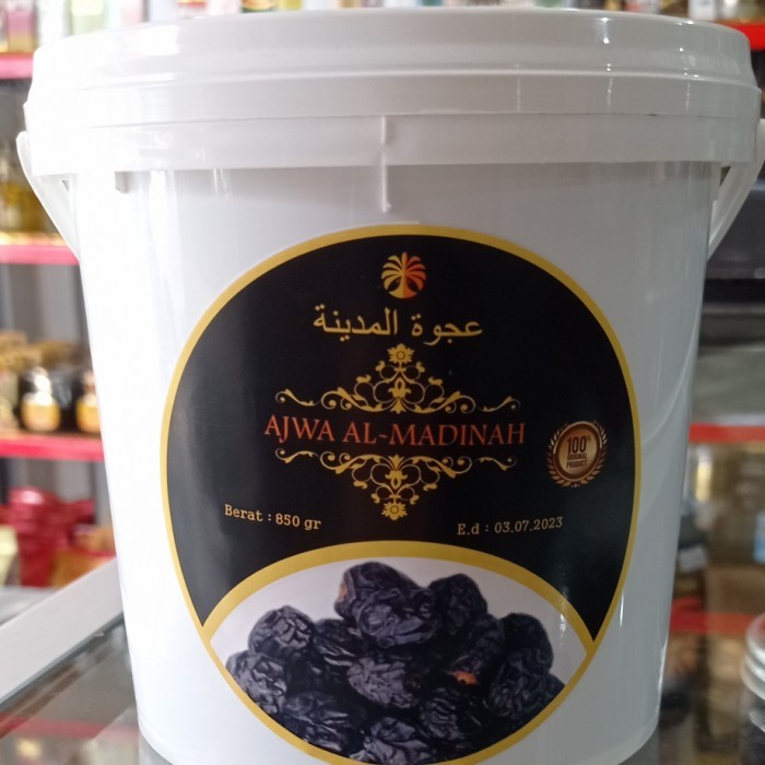 

kurma ajwa ember 850 gram