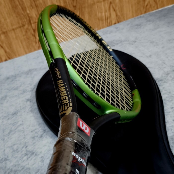 Raket Tenis Lapangan Wilson Hammer 2.6 Carbon Siap Pakai