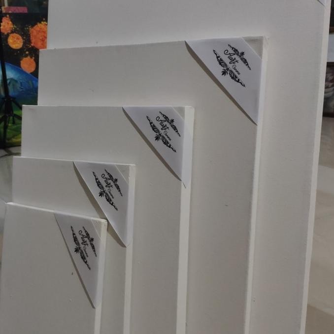 

KANVAS LUKIS UKURAN 40X60 CM