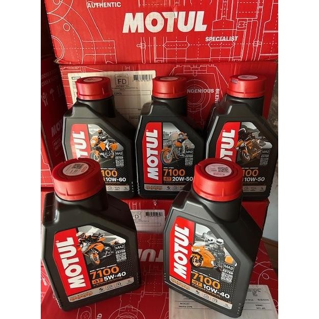 Motul 7100 4T 100% Synthetic Ester
