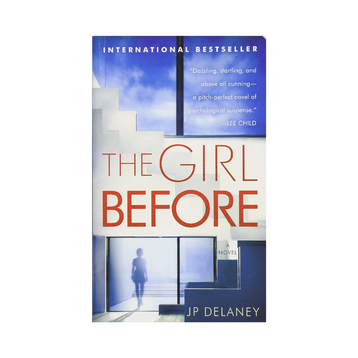 

JP Delaney : Girl Before