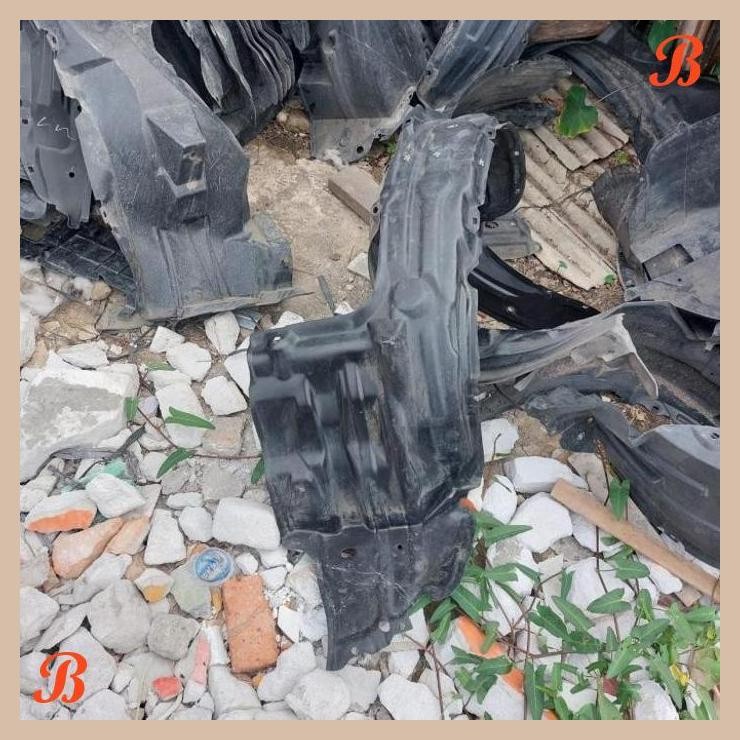 | SNP | LINER FENDER INNOVA 2010-2015