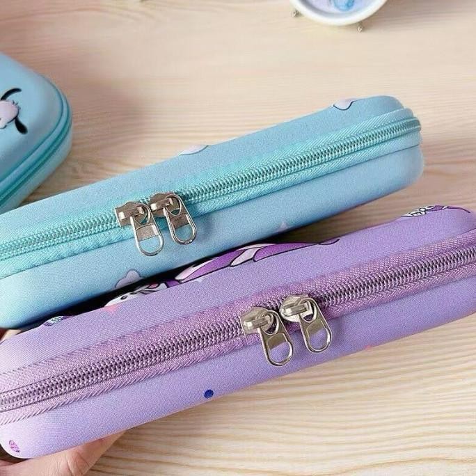 

Grosir [Kcm89] Kotak Pensil Sanrio 3D Pencil Case Sanrio Cinnamoroll Pochacco Kuromi Melody Pompompurin