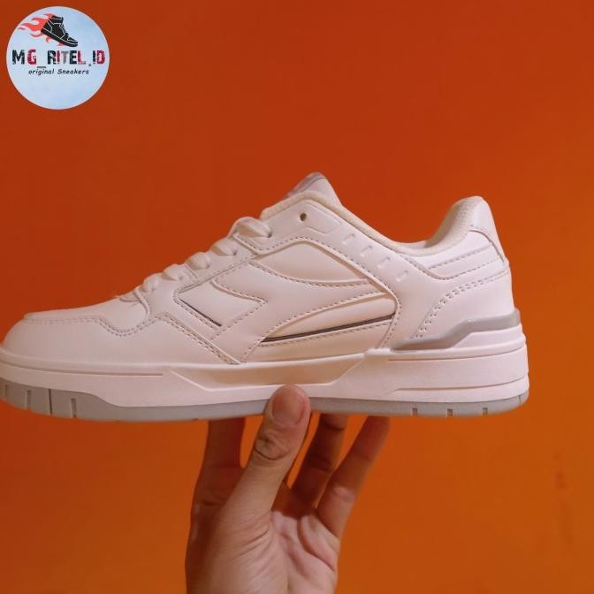 Promo Sneakers wanita sepatu Diadora original/Diadora Morty women's sneakers shoes -White COD