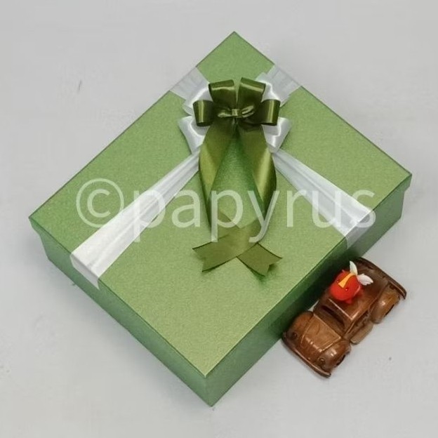 

Papyrus 25X30Cm Tinggi 10Cm Kotak Kado Gift Box