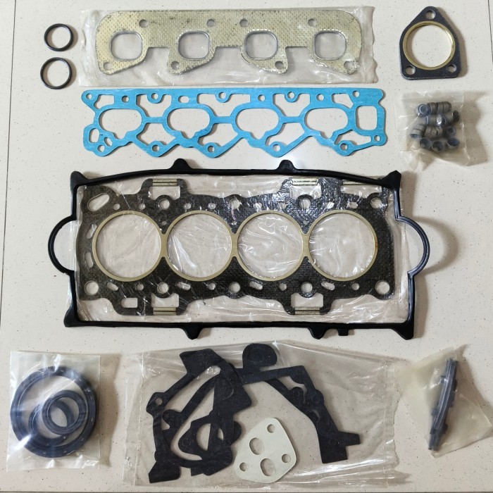 Pak Set Feroza Sparepart Daihatsu Feroza 04111-87135