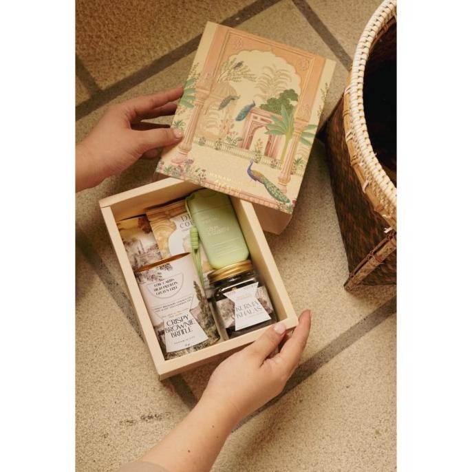 

Grosir Argopuro - Hampers Tas Lebaran/Paket Eid Mubarak/Parcel Idul Fitri