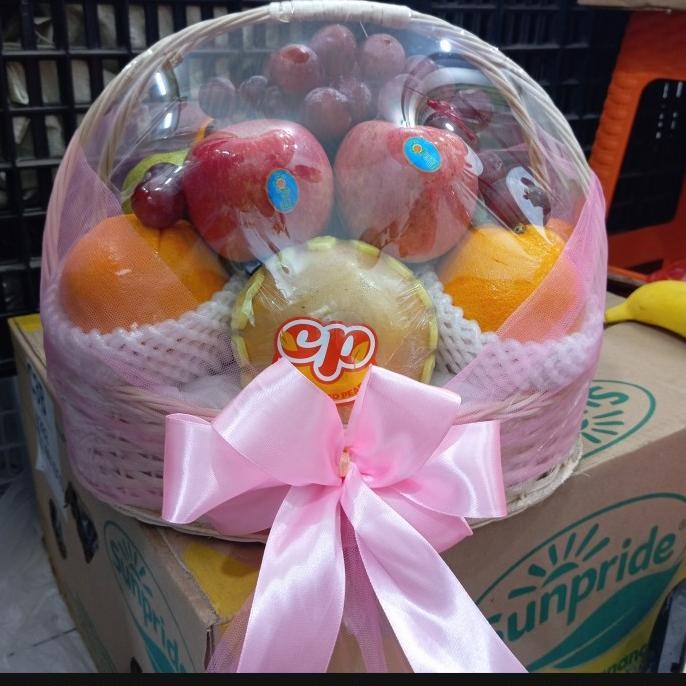 

Grosir Parcel Buah Keranjang Sedang