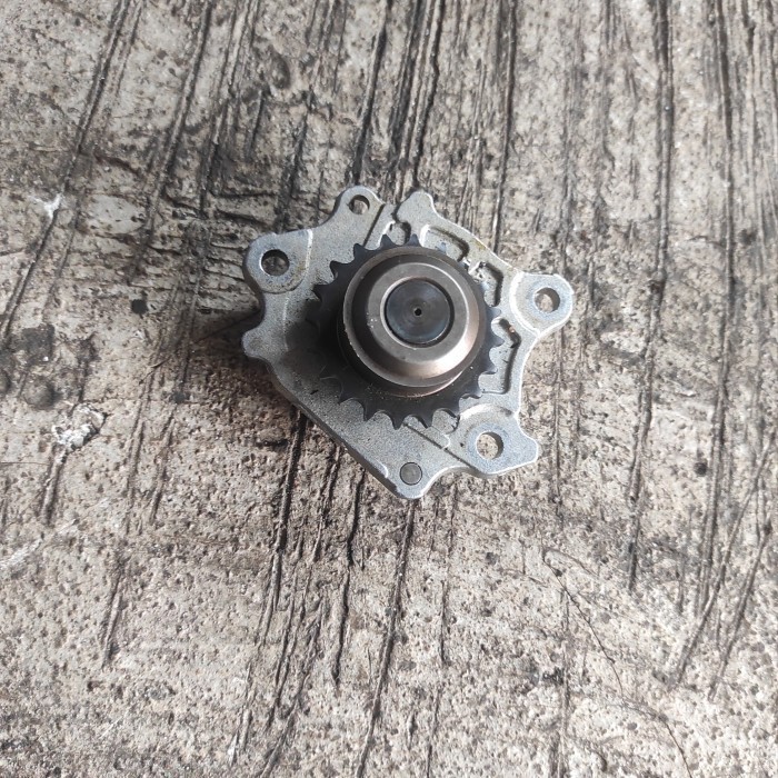 pompa oli grandmax Luxio 1500 CC original