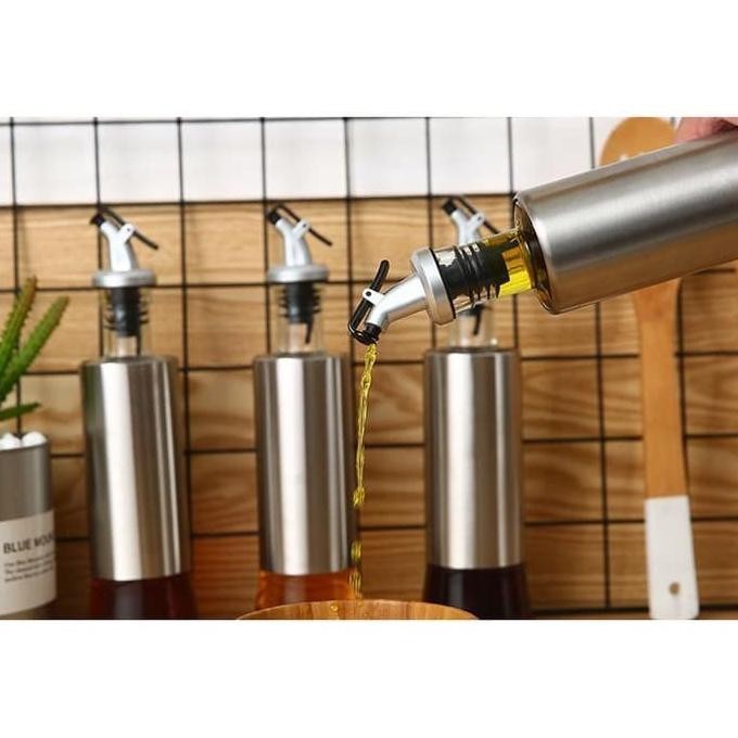 

botol minyak, kecap, cuka 350 ml dengan pourer dan tutup termurah