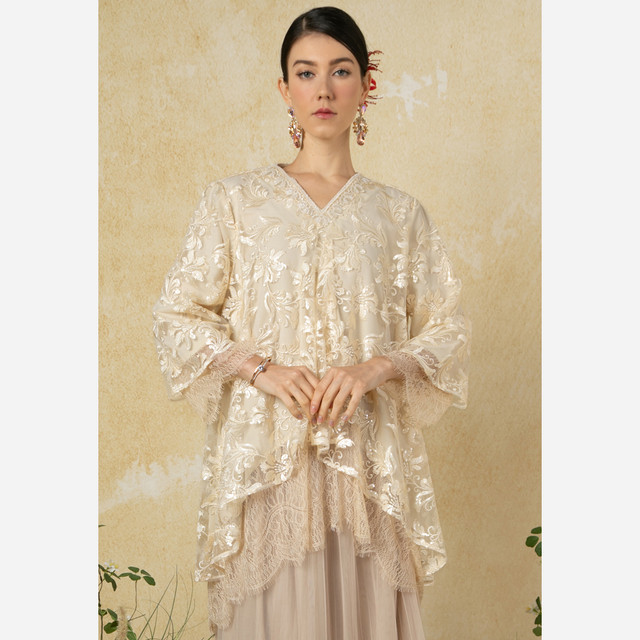 Zalia Adiratna Sequin Top Wanita