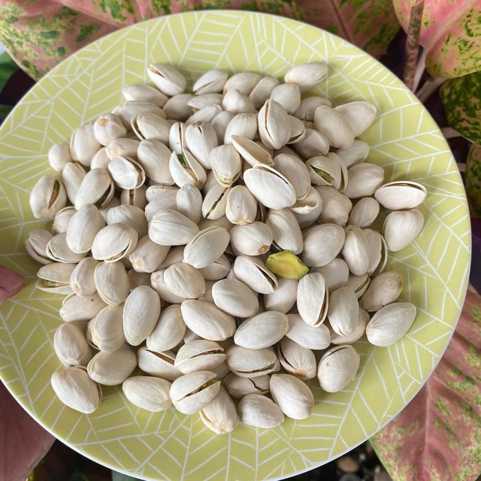 

KACANG PISTACHIO / KACANG FUSTUK