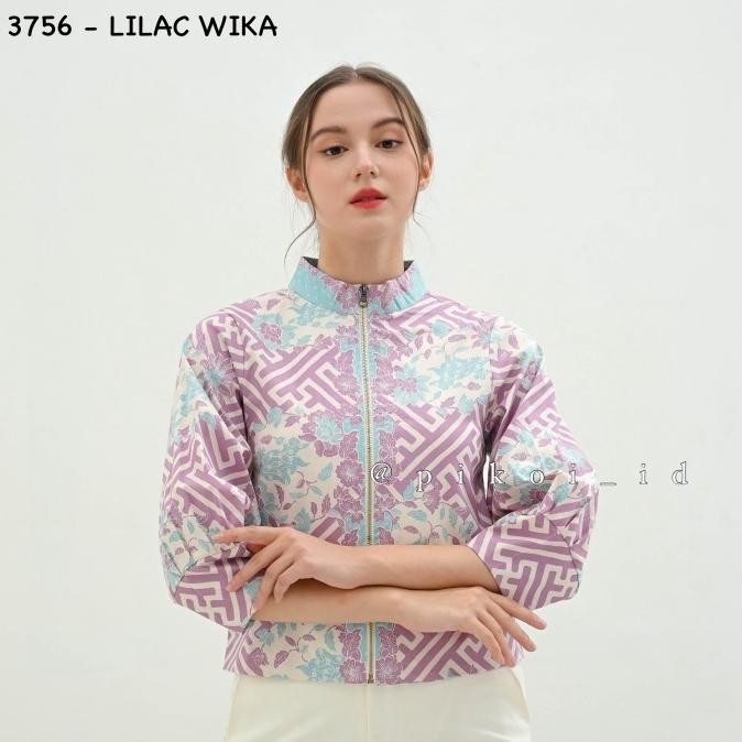 Bomber batik wanita modern / jaket batik wanita / seragam luaran kerja bs