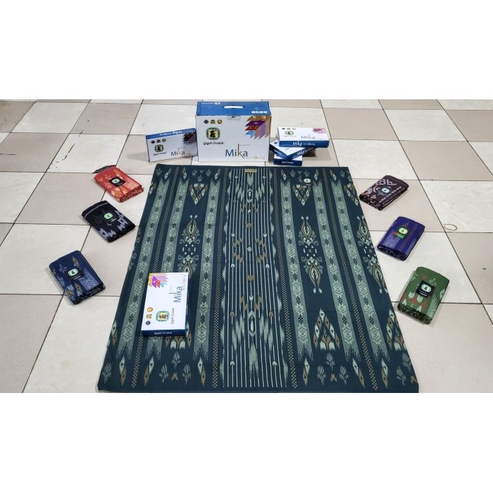 SARUNG GAJAH DUDUK MIKA KEMBANG