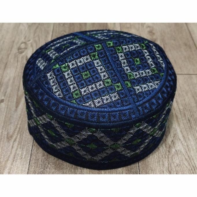 peci Peci Pakistan Premium Diproduksi di Indonesia Brand : AGMATEX PA