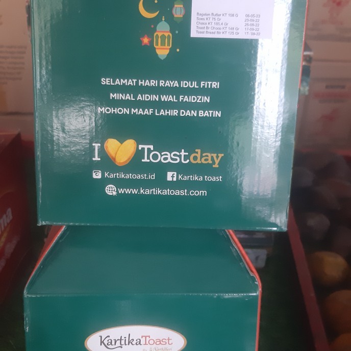 

New! Paket Kue Lebaran Kartika Sari Bandung / Isi 3 Idul Fitri