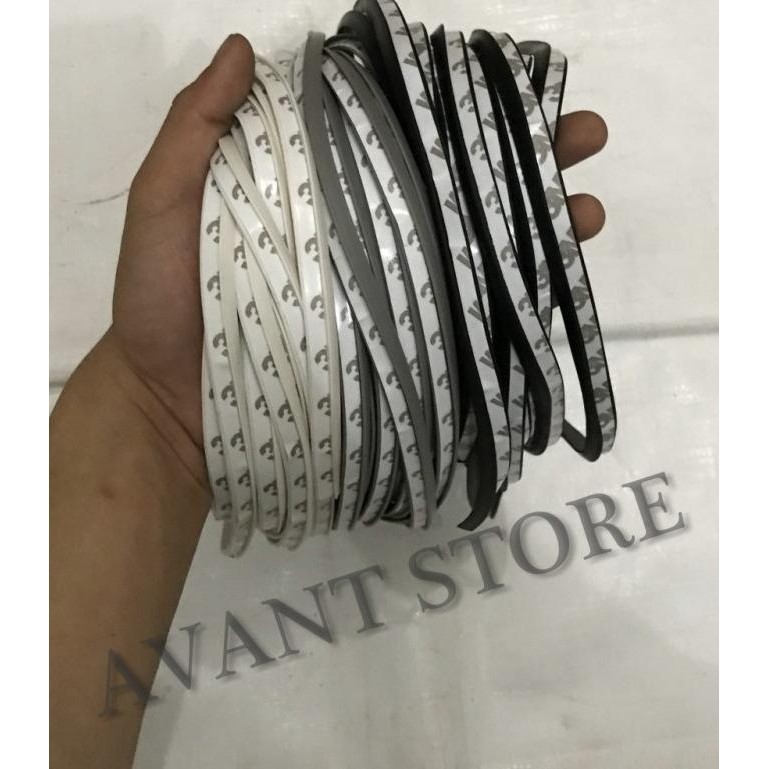 Karet List Bodykit / Fender / Spakbor (dengan double tape 3m)