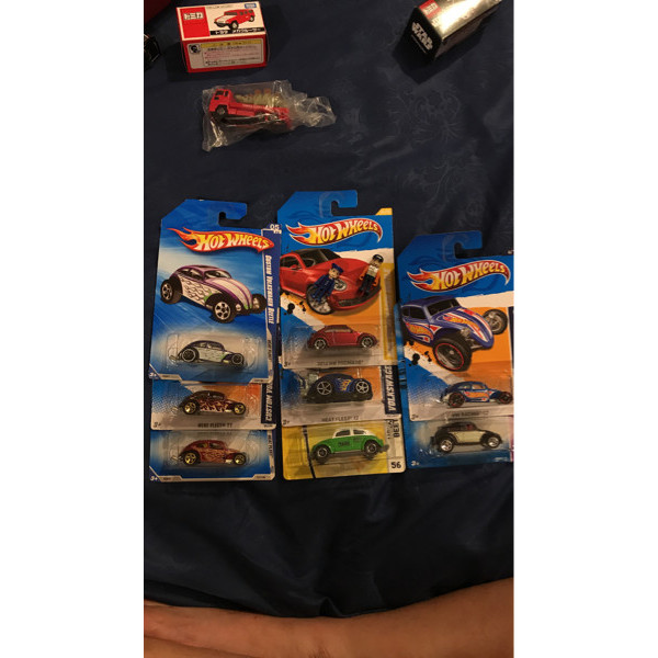 PAKET HOT WHEELS + 1 MB VW KODOK