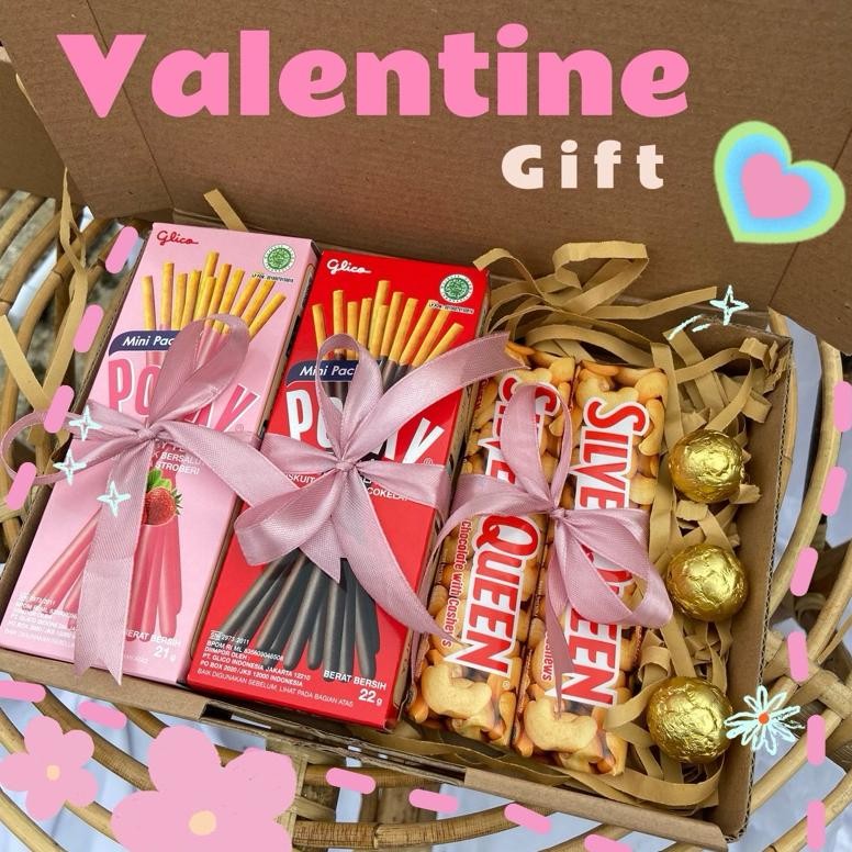 

ORIGINAL HAMPERS COKLAT KADO VALENTINE KADO PACAR GIFTBOX COKLAT GRADUATION SEMPRO HAMPERS SNACK hjg-7
