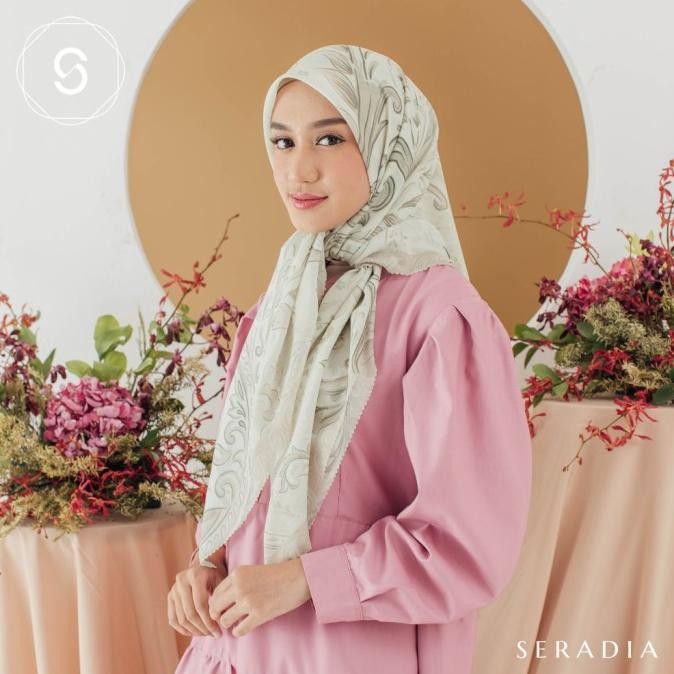 Seradia Hijab Segi Empat Samira