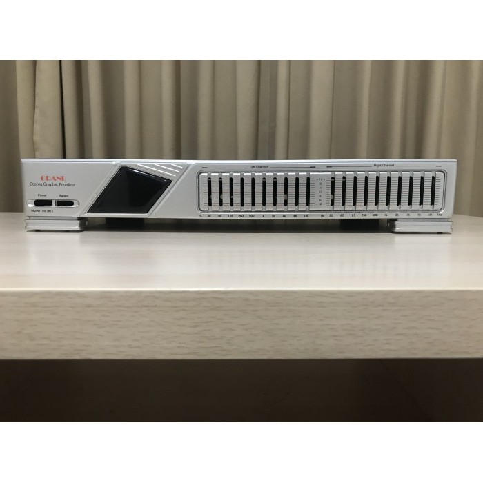 BOX KOTAK EQUALIZER STEREO 20 CHANNEL GRAND BA-3812