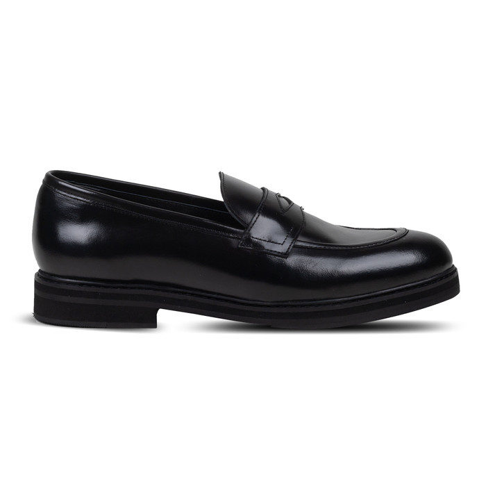 Noir Penny Loafers
