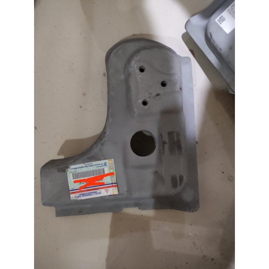 Plat Engsel Bawah Pintu Ragasa Ps100/Ps120 Ktb Oorriginal