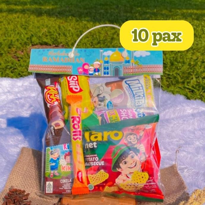 

Best Seller!, Paket Hampers Snack Bingkisan Idul Fitri Spesial (10 Pax)