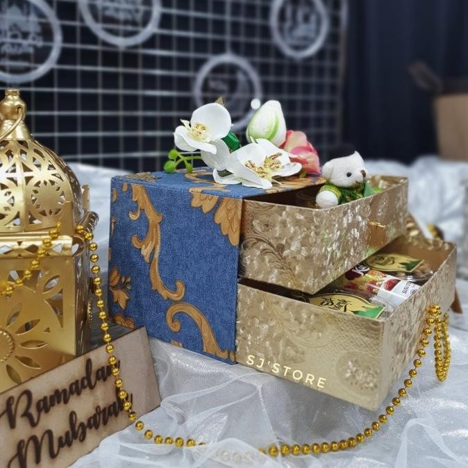 

Promo!, Paket Box Hampers Lebaran Kue Kering Toples Murah 31