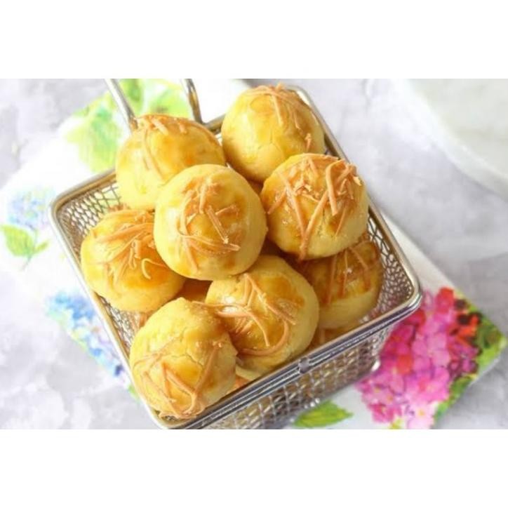 

PROMO Kue Kering nastar nanas wisman Isi 250 gram (1/4 Kg ) toping keju homemade termurah / kue lebaran ghs-55