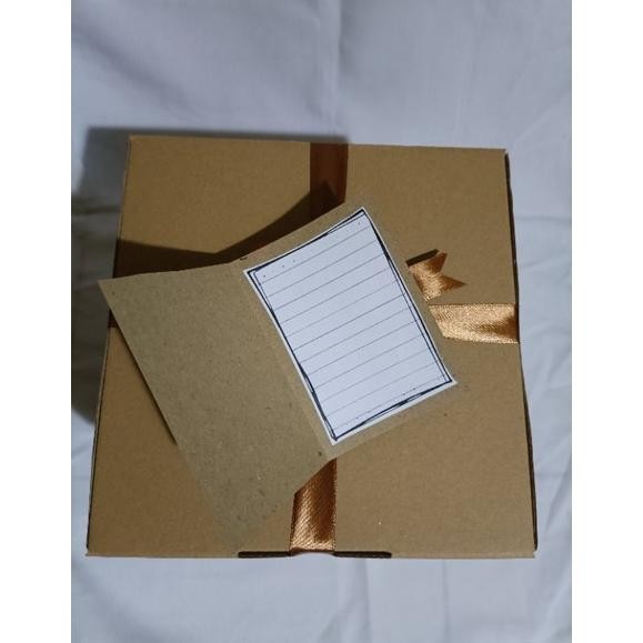 

tu-67 (READY STOCK) COKLAT VALENTINE HAMPERS SNACK / SNACK BOX COKELAT SILVERQUEEN ULTRAMILK / GIFT COKLAT / PAKET COKELAT PAKET JAJAN KADO Murah