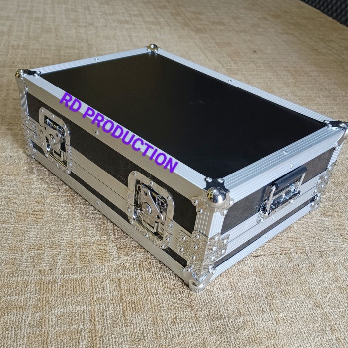 HARD CASE mixer YAMAHA MG12 XU flight case