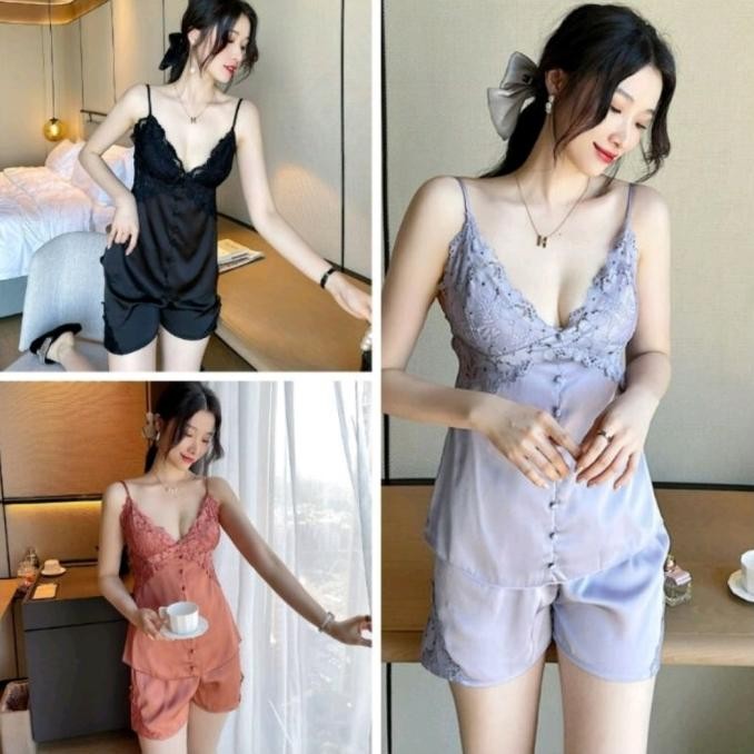 

Setelan Baju Satin Lingerie Celana Pendek Hot Pant Original