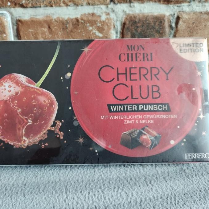 

Promo Parline Chocolate Moncheri From Ferrero Germany.. Alcohol Cherry Likor