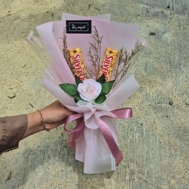 

BISA COD Buket Silverqueen Buket Coklat Buket Valentine gd-8