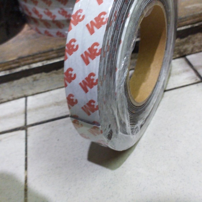 

MAGNET TAPE 3M - DOUBLE TAPE MAGNET