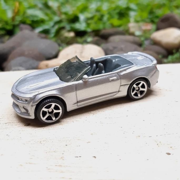 Matchbox Chevy Silver Camaro Loose dari Giftpack