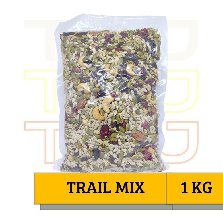 

TRAIL MIX 1 KG PREMIUM | CEMILAN DIET & MAKANAN SEHAT