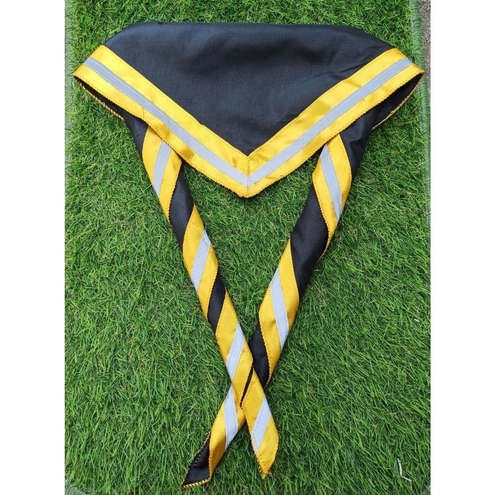 Scraf Pramuka Menyala Tengah Hitam Kuning