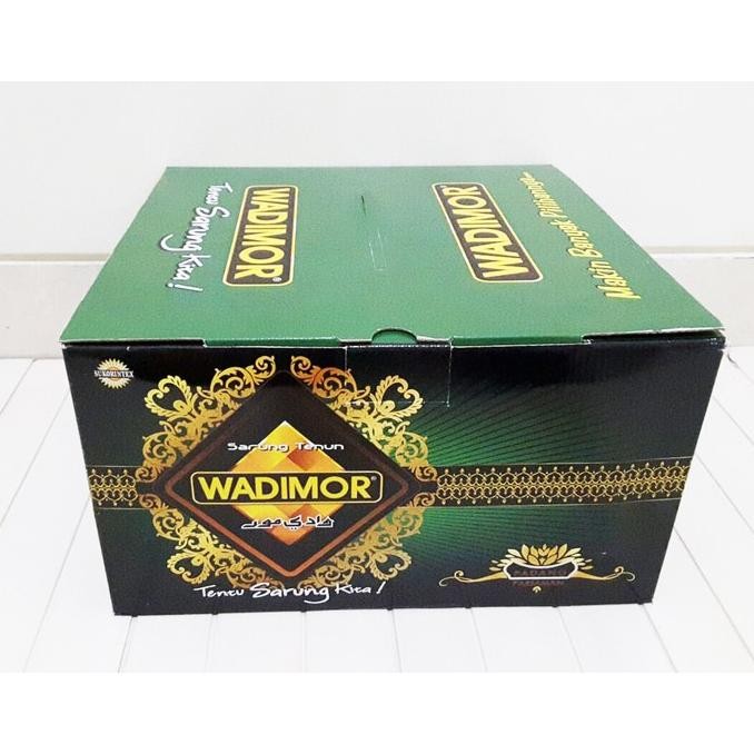 sarung Wadimor Motif Padang