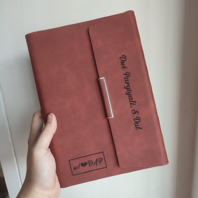 

PROMO / [BISA CUSTOM] Buku Binder Agenda Custom Ukuran A5/ Binder A5 Custom Non COD