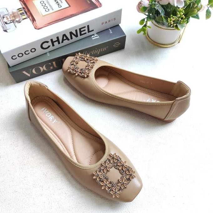 IVORY Sepatu Wanita Flat Ukuran Jumbo B696-27 Shoes Terlaris