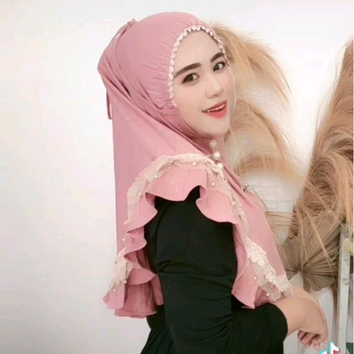 hijab fo RAISA kerut dahi
