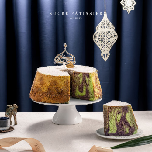 

Pandan Taro Marble Chiffon Cake Sucre Patissier / Hampers Idul Fitri Lebaran / Gift Lebaran