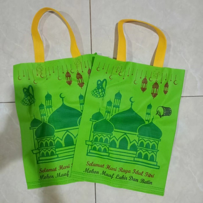 

Terbatas Tas Lebaran Idul Fitri Spunbond 38 besar Lebaran!