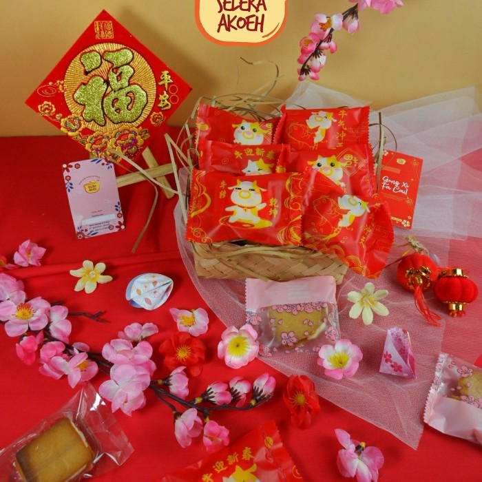 

CHINESE NEW YEAR HAMPERS