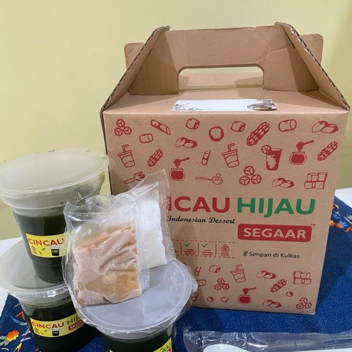 

PAKET HAMPERS 8 CUPS