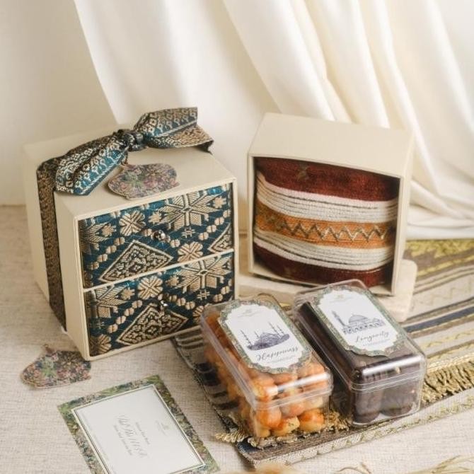 

HAMPERS LEBARAN IDUL FITRI/RAMADHAN - RAMA SONGKET HAMPERS ZDSFSD1631 bps