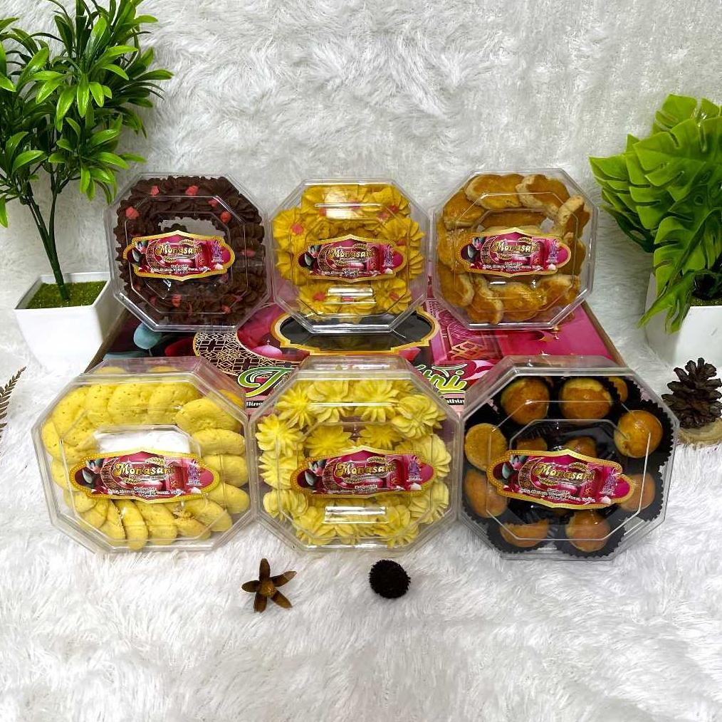 

fth-56 PAKET KUE KERING LEBARAN IDUL FITRI PARCEL LEBARAN IDUL FITRI HAMPERS LEBARAN IDUL FITRI PARSEL THR NASTAR PUTRI SALJU KASTANGEL KACANG 2 Termurah